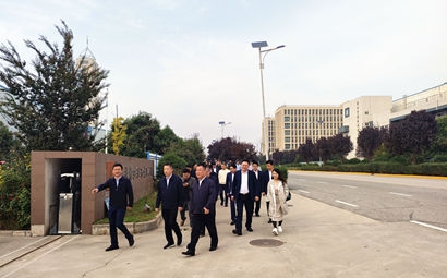 團(tuán)市委、市貿(mào)促會、市青企協(xié)一行到工投集團(tuán)涇河產(chǎn)業(yè)園考察交流