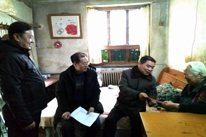 【“四進萬家系列活動”】集團領(lǐng)導(dǎo)走訪慰問組開展“進萬家門、訪萬家情、解萬家難、暖萬家心”活動